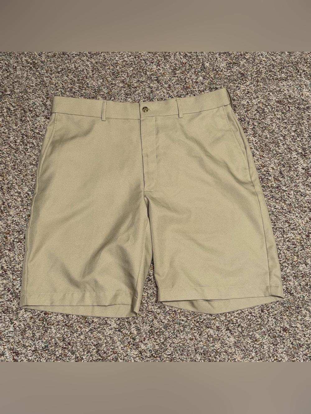 Men's size 36 shorts Classic Khaki Shorts - Neutral Tan grandslam